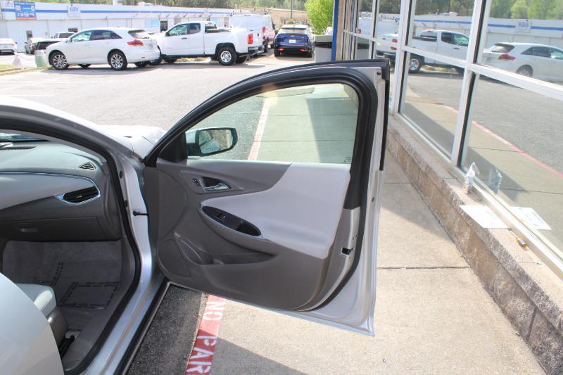 Chevrolet Malibu 4dr Sdn LT 2021