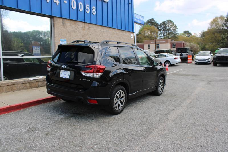 Subaru Forester Premium CVT 2022