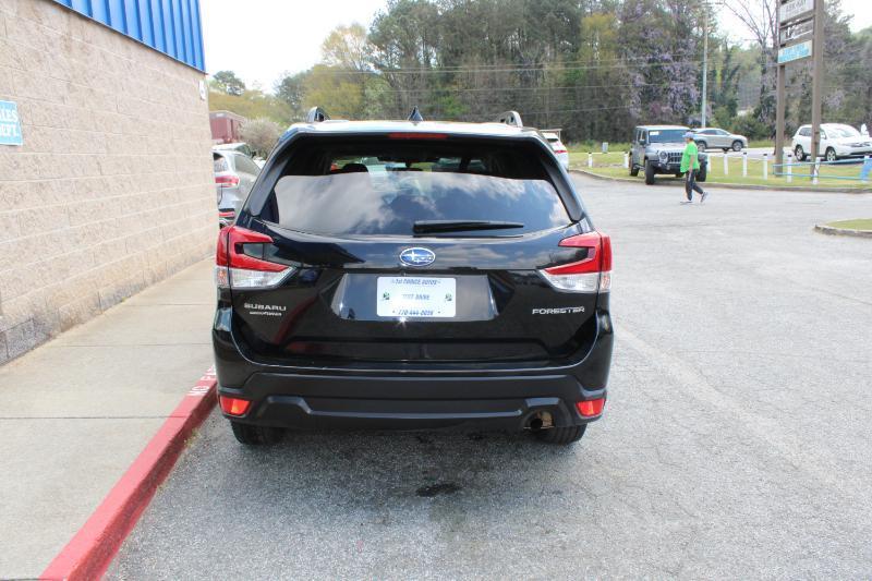 Subaru Forester Premium CVT 2022