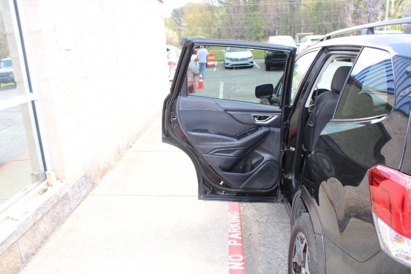 Subaru Forester Premium CVT 2022