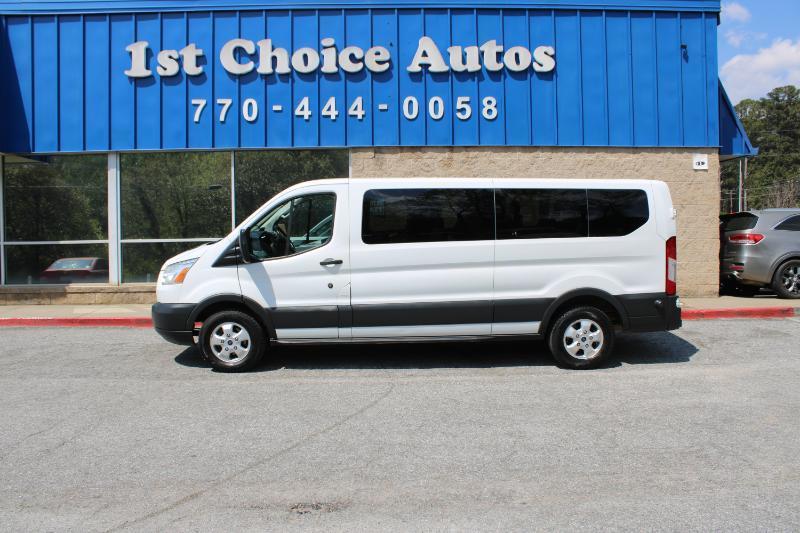 Ford Transit Wagon T-350 148" Low Roof XLT Swing-Out RH Dr 2017