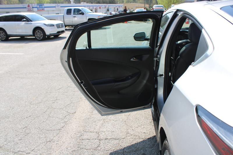 Chevrolet Volt 5dr HB Premier 2017