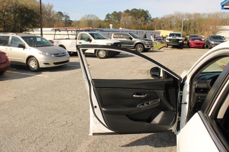 Nissan Sentra SV CVT 2022