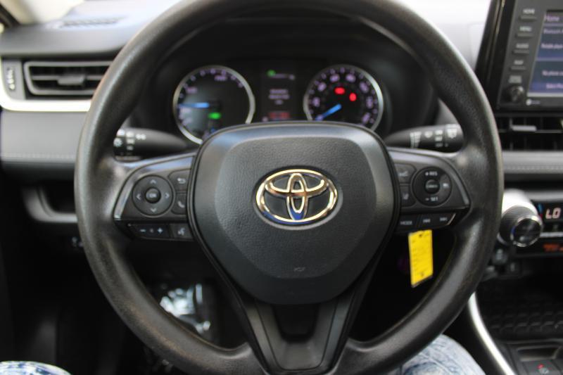 Toyota RAV4 Hybrid LE AWD (Natl) 2022