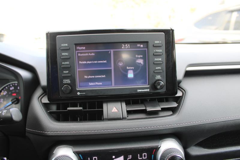 Toyota RAV4 Hybrid LE AWD (Natl) 2022