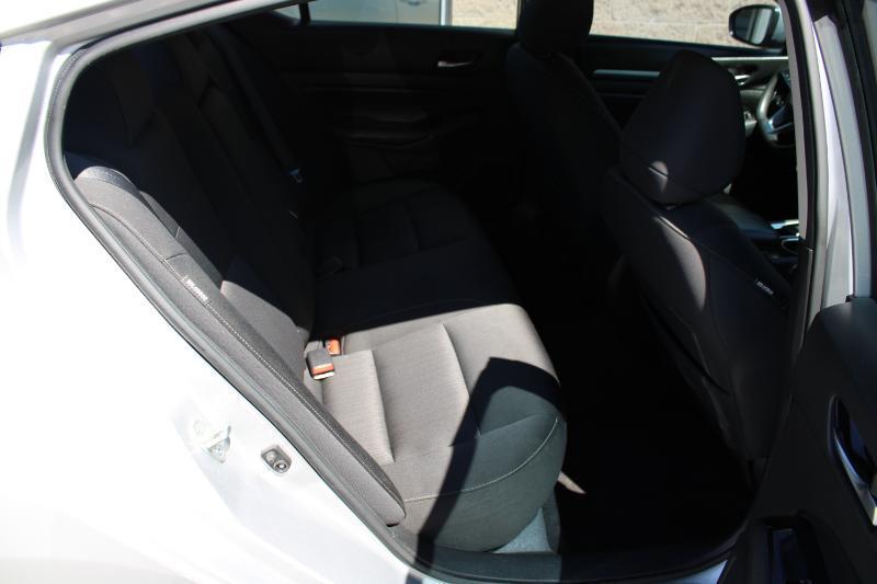 Nissan Altima 2.5 SV Sedan 2021
