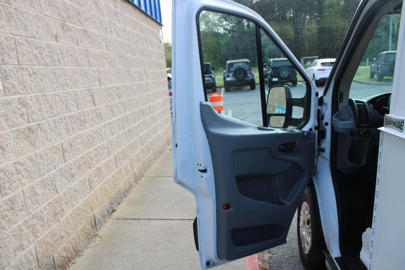 Ford Transit Cutaway T-350 SRW 138" WB 9500 GVWR 2019