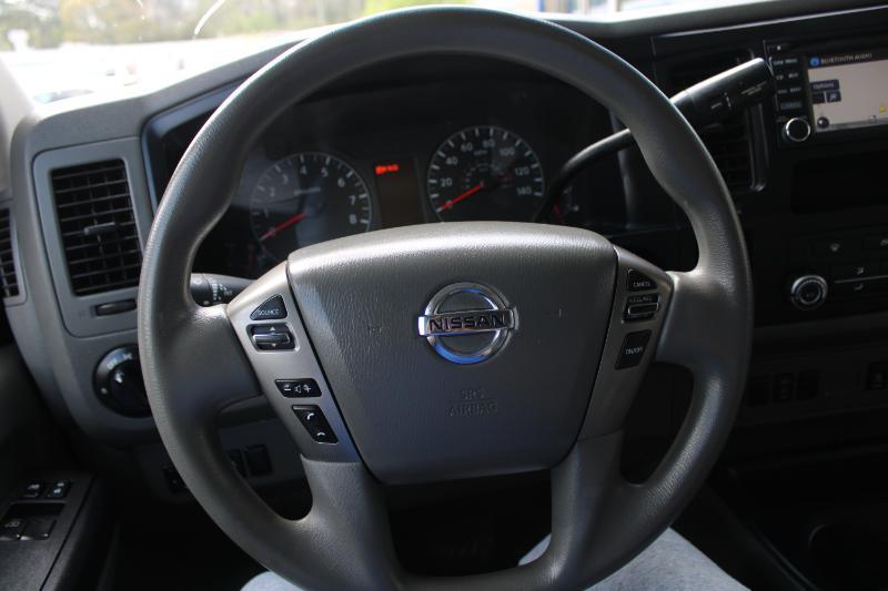 Nissan NV Standard Roof 2500 V6 SV 2016