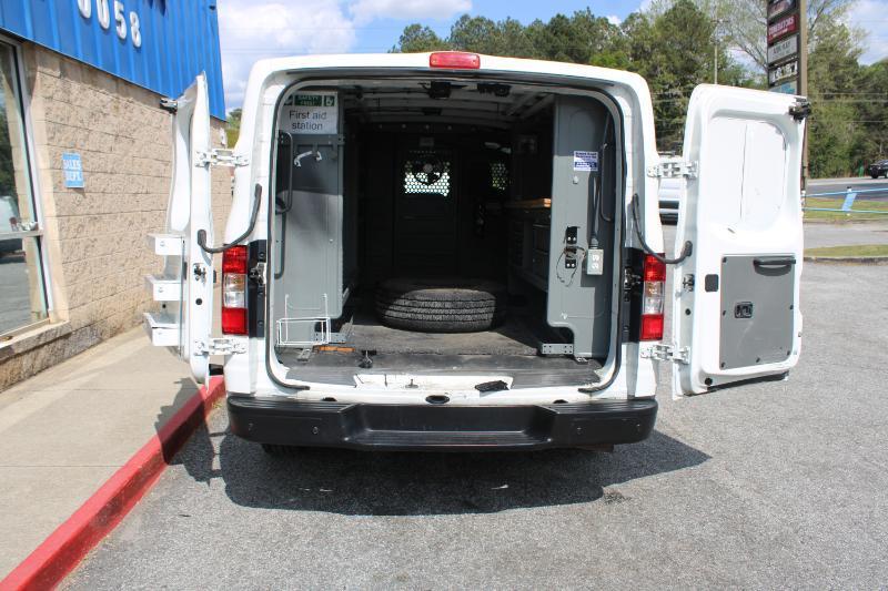 Nissan NV Standard Roof 2500 V6 SV 2016