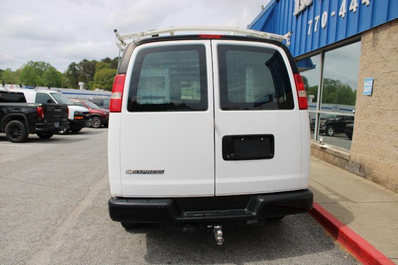 Chevrolet Express Cargo Van RWD 2500 135" 2019