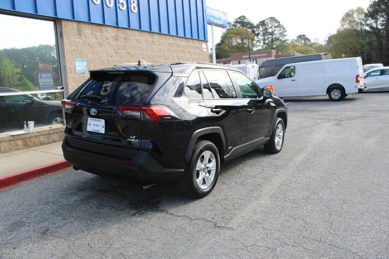 Toyota RAV4 Hybrid LE AWD (Natl) 2021