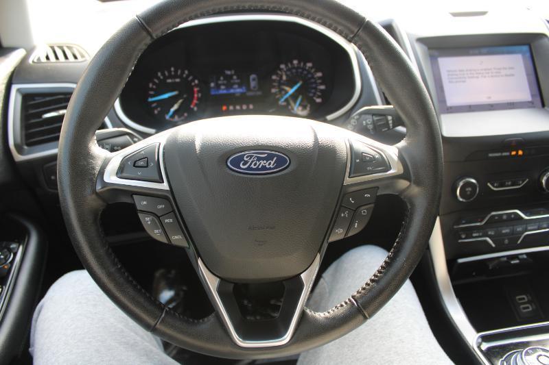 Ford Edge SEL FWD 2019
