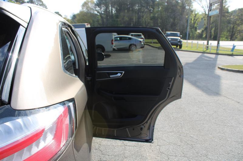 Ford Edge SEL FWD 2019