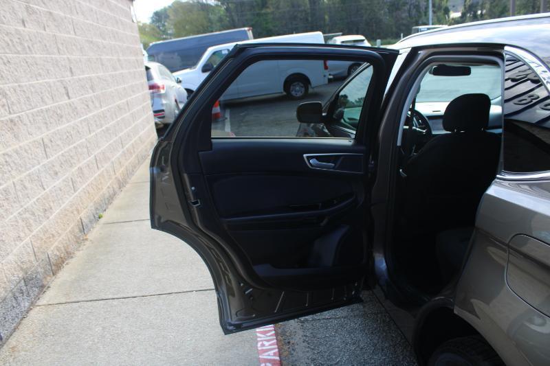 Ford Edge SEL FWD 2019