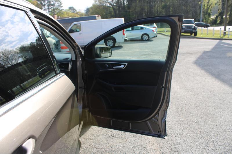 Ford Edge SEL FWD 2019