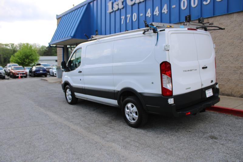 View vehicle photo 3