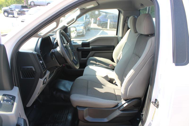 Ford F-150 XL 2WD Reg Cab 8' Box 2019