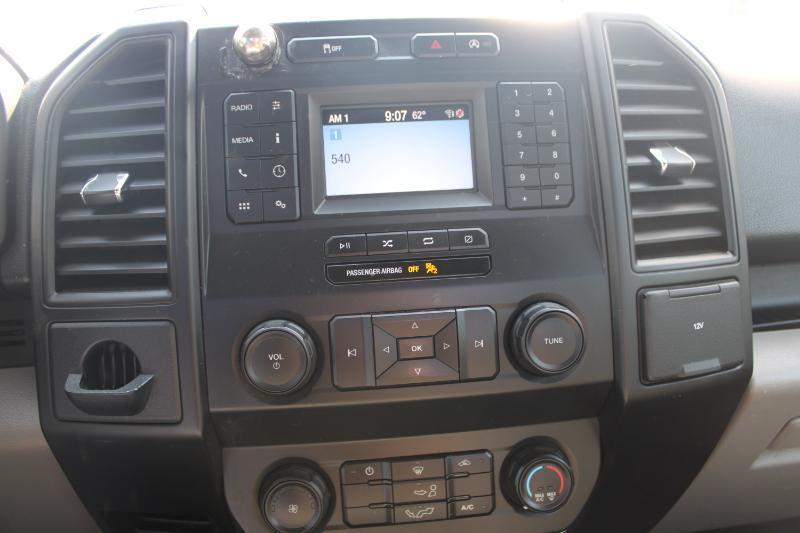 Ford F-150 XL 2WD Reg Cab 8' Box 2019