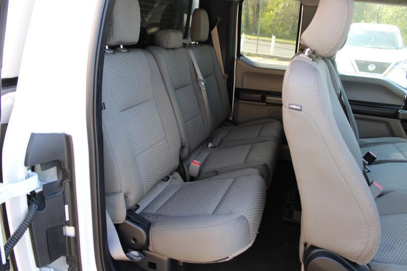 Ford F-150 2WD SuperCab 145" XLT 2016