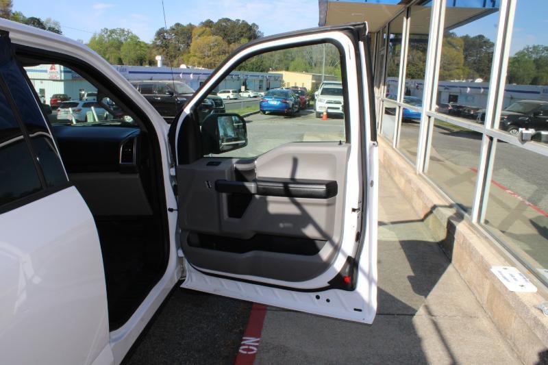 Ford F-150 2WD SuperCab 145" XLT 2016