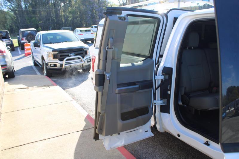 Ford F-150 2WD SuperCab 145" XLT 2016