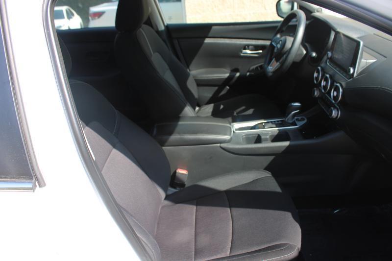 Nissan Sentra SV CVT 2024