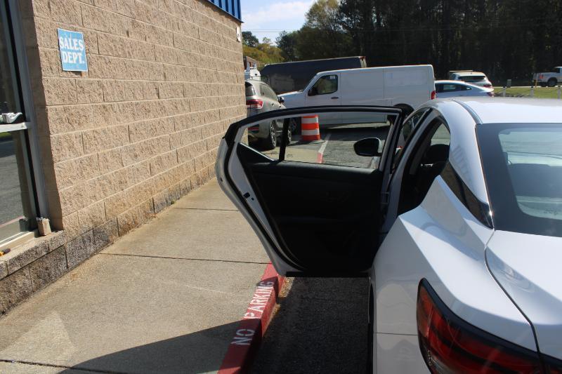 Nissan Sentra SV CVT 2024