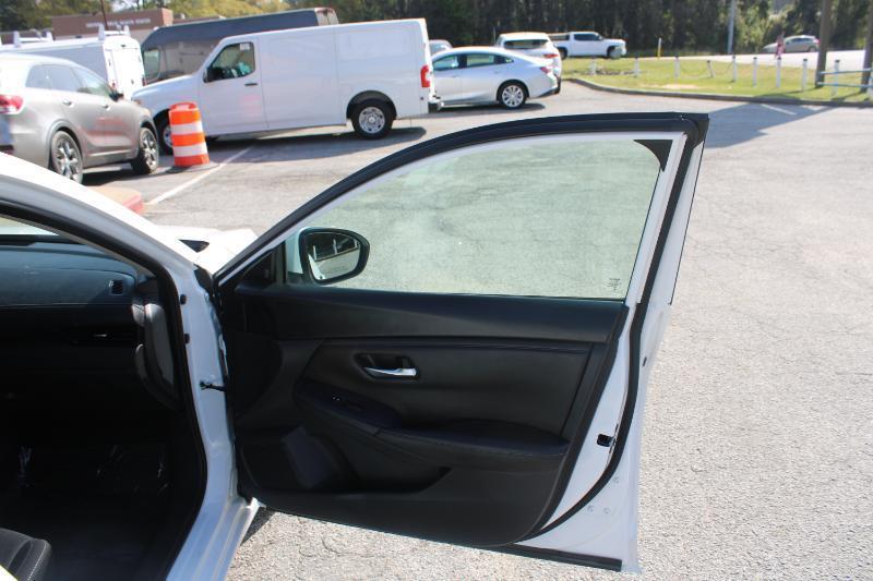 Nissan Sentra SV CVT 2024