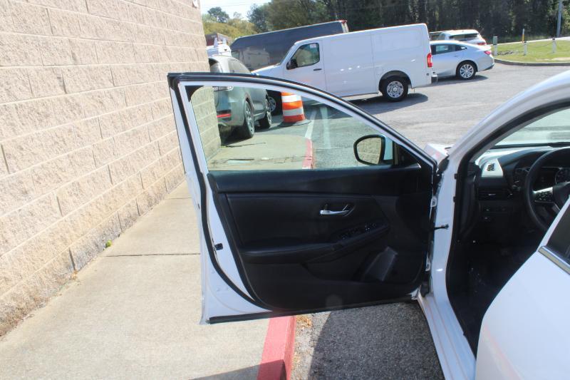 Nissan Sentra SV CVT 2024