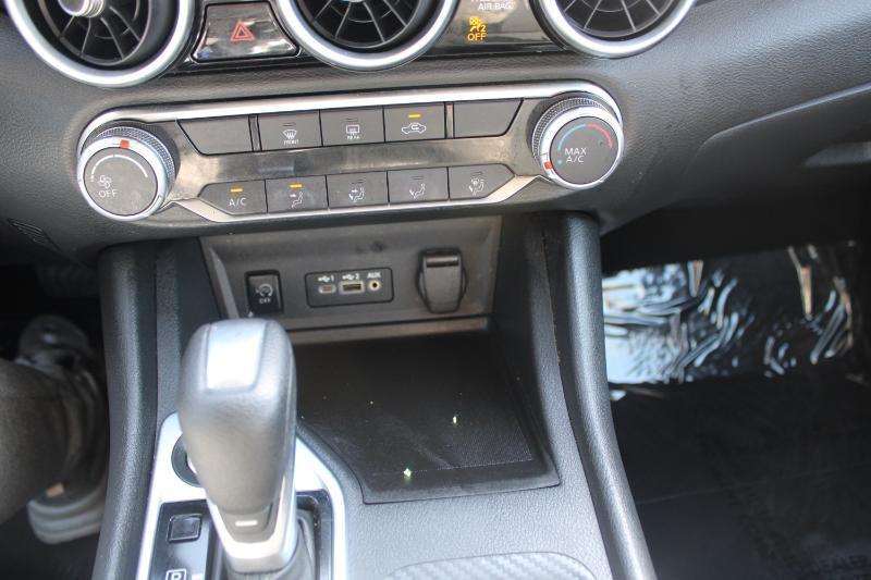 Nissan Sentra SV CVT 2024