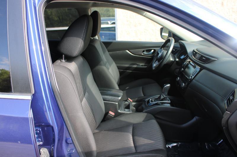 Nissan Rogue FWD SV 2020