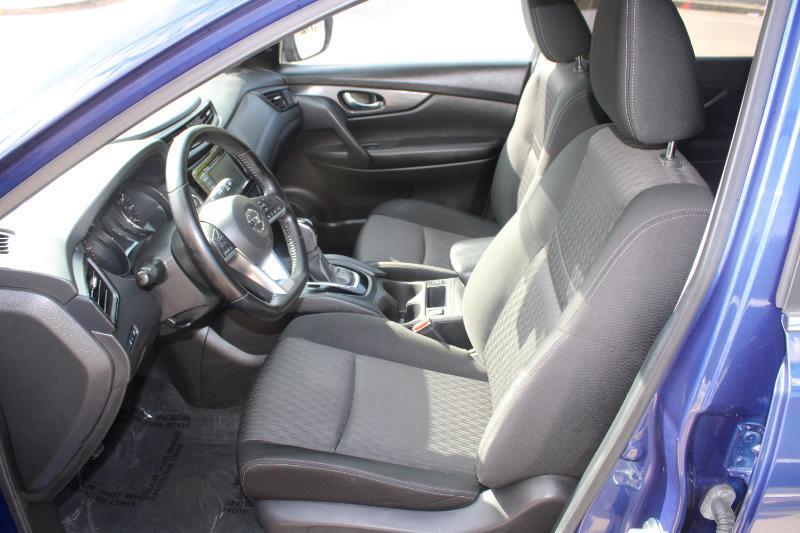 Nissan Rogue FWD SV 2020