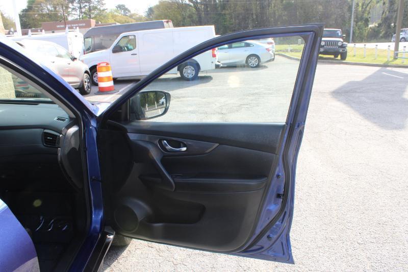 Nissan Rogue FWD SV 2020