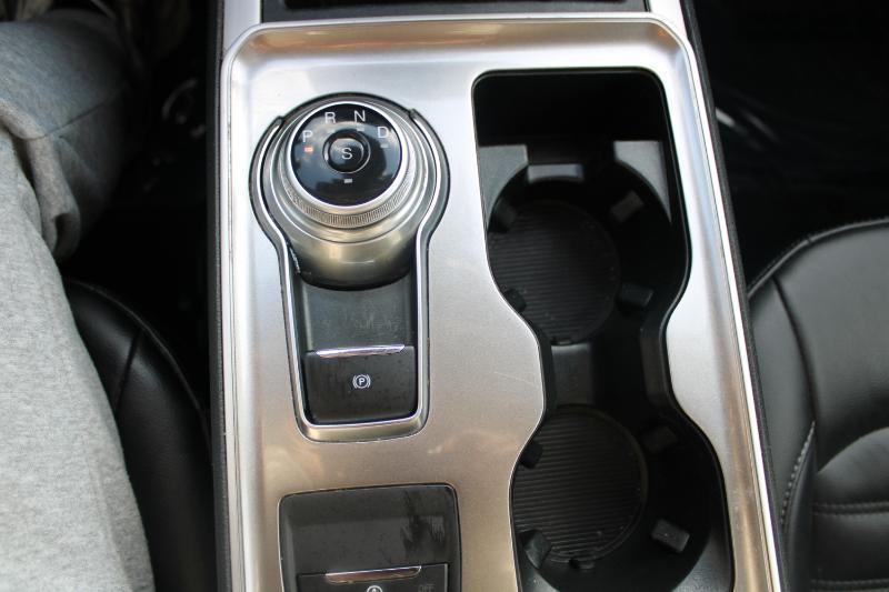 Ford Edge SEL AWD 2024