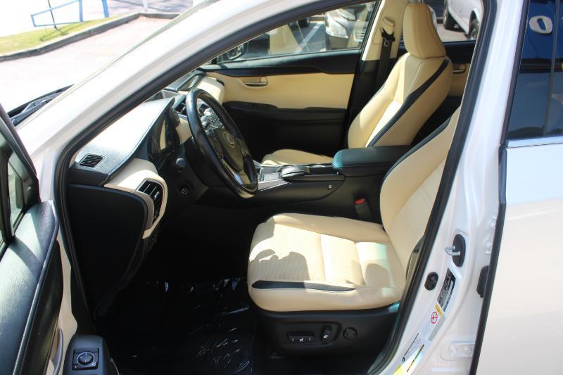 Lexus NX 200t AWD 4dr 2015