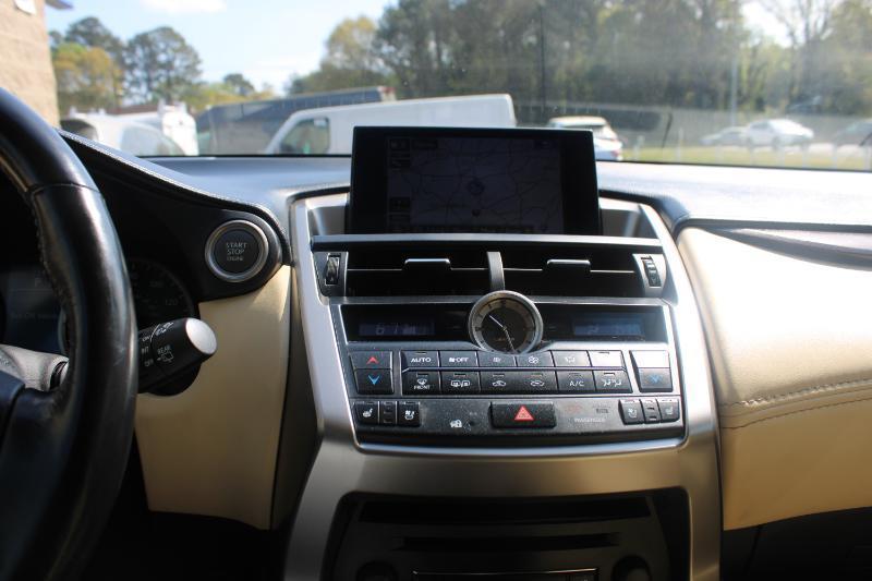 Lexus NX 200t AWD 4dr 2015