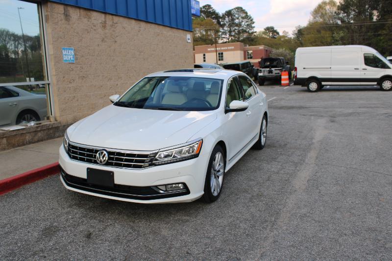 Volkswagen Passat 1.8T SE w/Technology Auto 2017