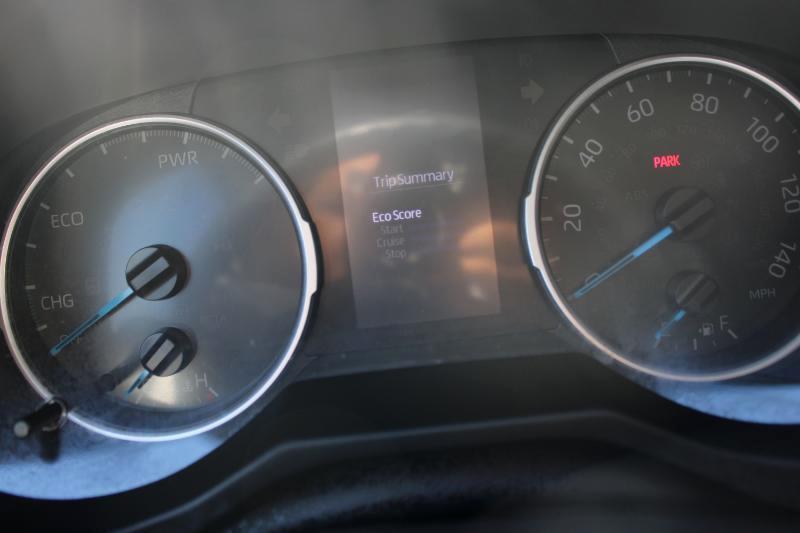 Toyota RAV4 Hybrid LE AWD (Natl) 2021