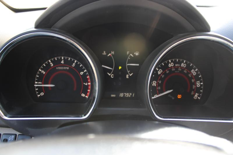 Toyota Highlander 4WD 4dr V6 Limited (Natl) 2012