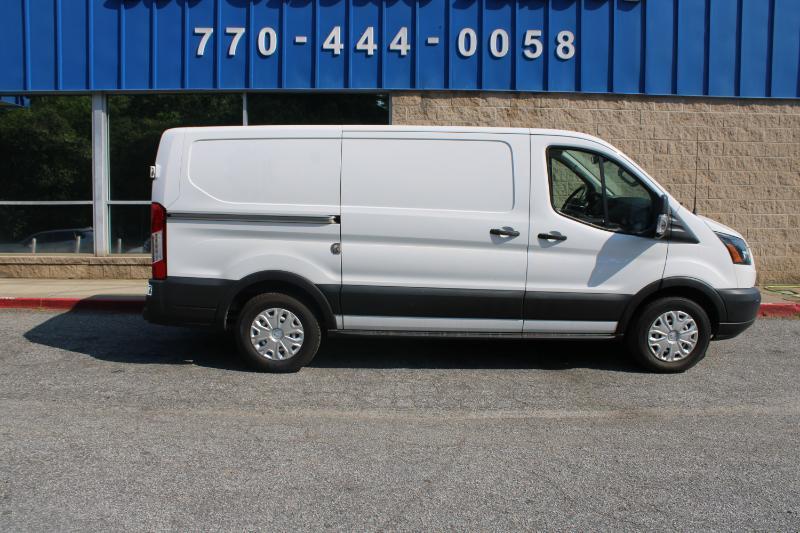 Ford Transit Van T-150 130" Low Rf 8600 GVWR Sliding RH Dr 2019