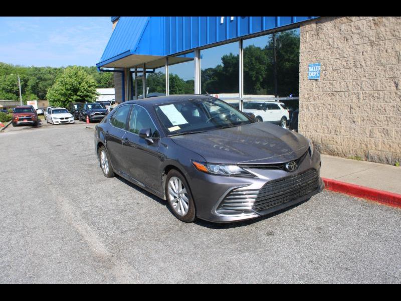 2022 Toyota Camry LE