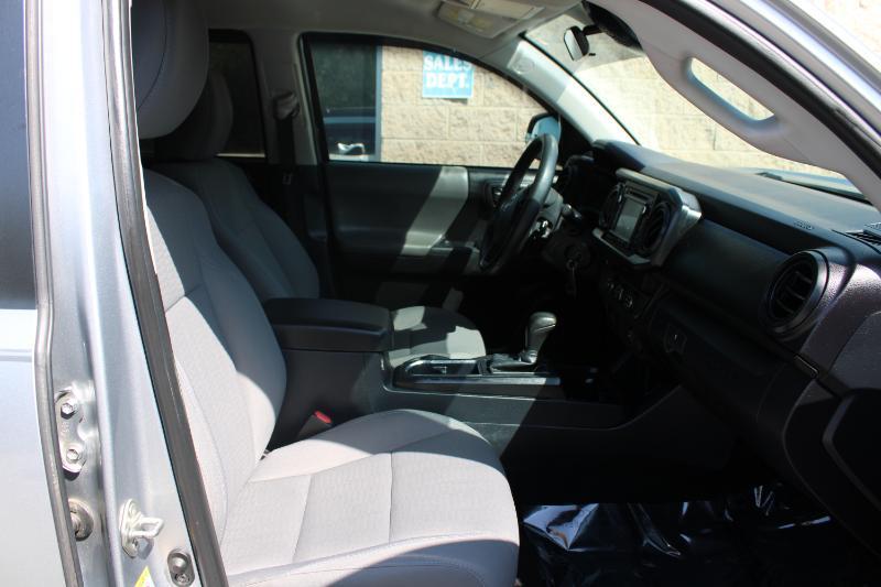 Toyota Tacoma 2WD SR Double Cab 5' Bed I4 AT (Natl) 2019