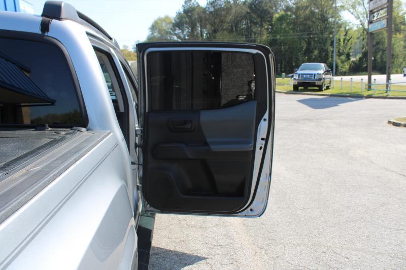 Toyota Tacoma 2WD SR Double Cab 5' Bed I4 AT (Natl) 2019