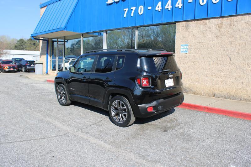 Jeep Renegade Latitude FWD 2017