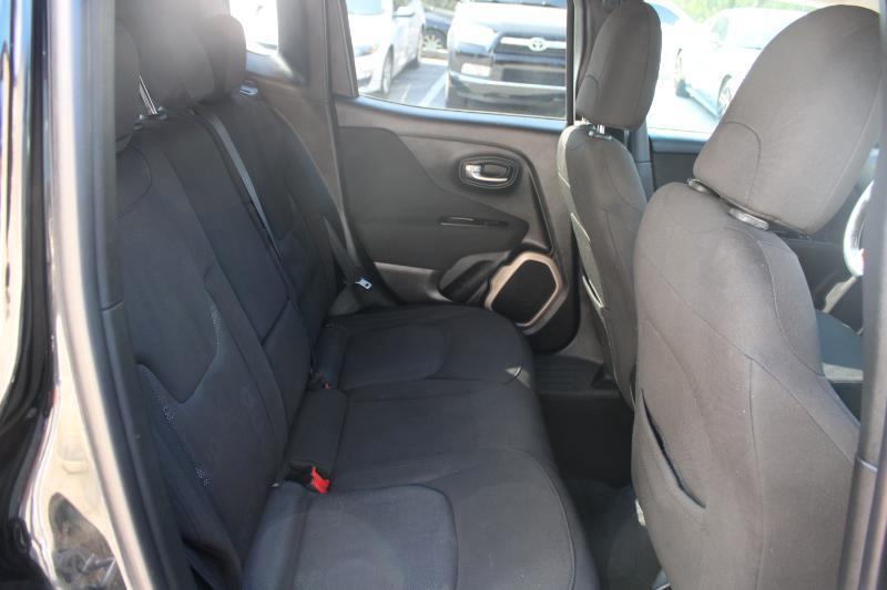 Jeep Renegade Latitude FWD 2017