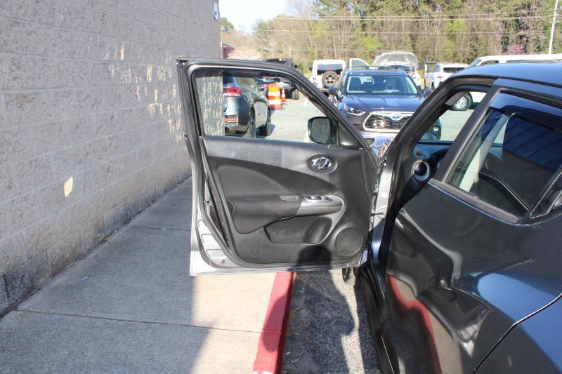 Nissan Juke FWD S 2017