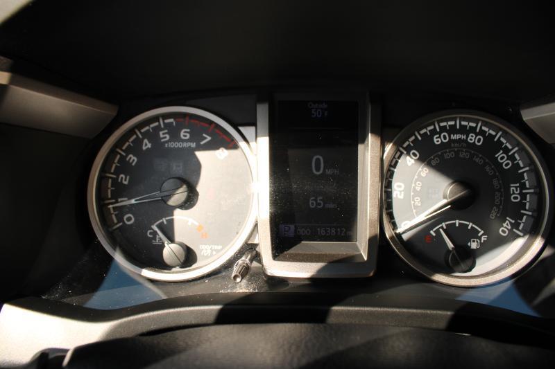 Toyota Tacoma 2WD Double Cab I4 AT SR5 (Natl) 2016