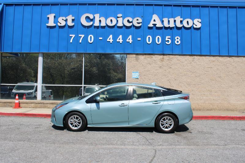 Toyota Prius Three Touring (Natl) 2017