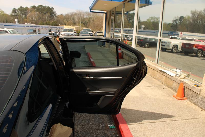 Toyota Camry LE Auto (Natl) 2022