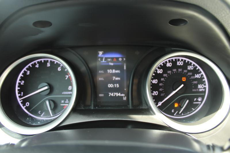 Toyota Camry LE Auto (Natl) 2022